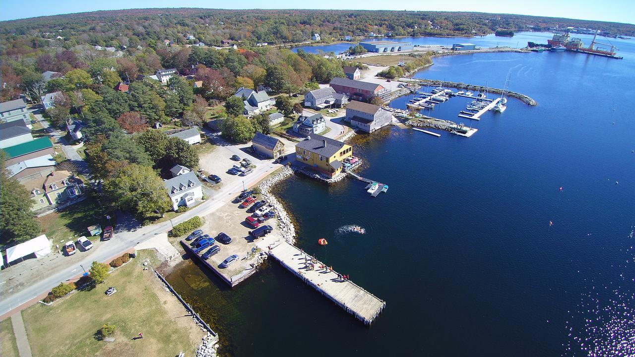 شلبورن Inner Harbor Inn المظهر الخارجي الصورة